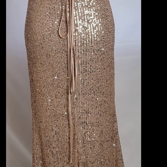 Gianni Bini size 7 prom dress/evening sequin dress - Picture 8 of 9